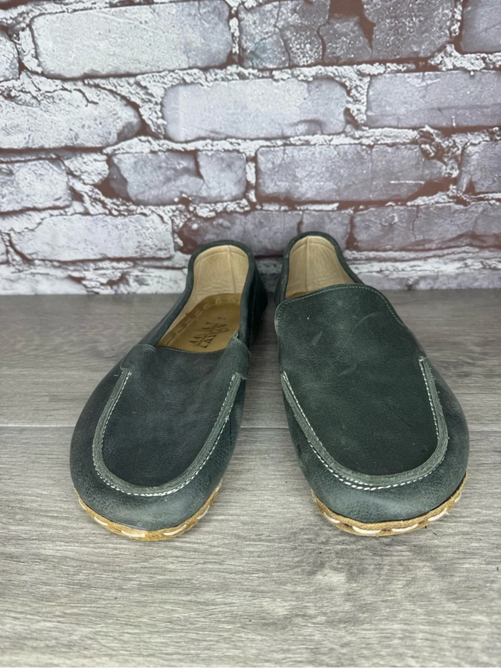 Nebula Walking Dark Green Blue Leather Slip On Loafers Shoes Women Sz 9M US/40EU